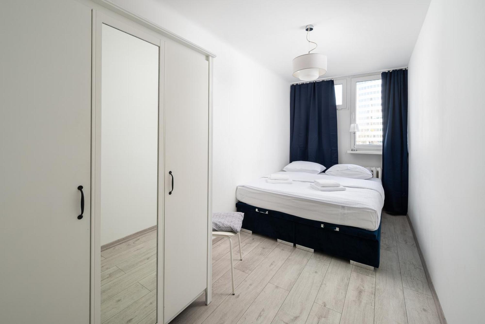 Grzybowska Blue City Centre Apartment وارسو المظهر الخارجي الصورة
