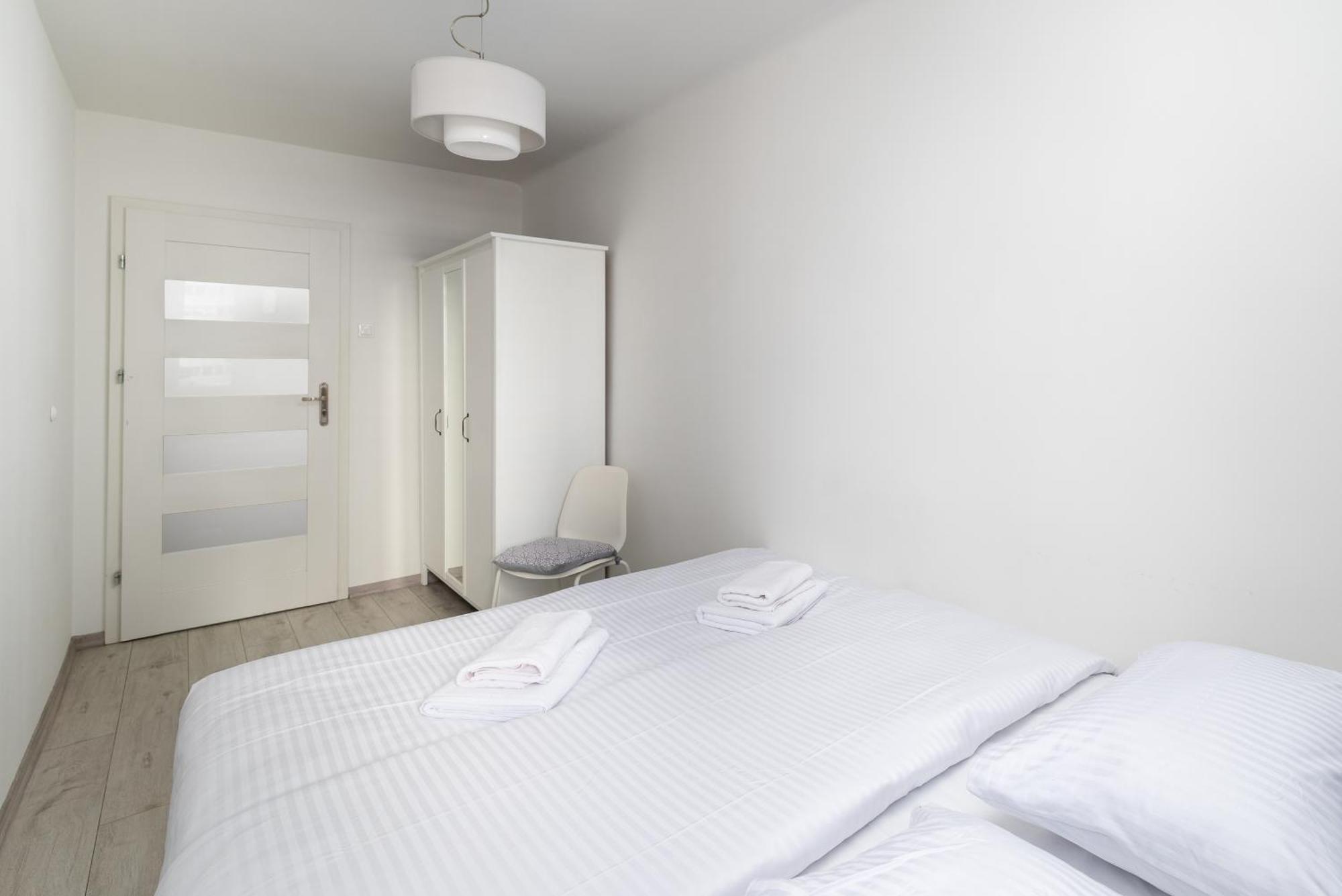 Grzybowska Blue City Centre Apartment وارسو المظهر الخارجي الصورة